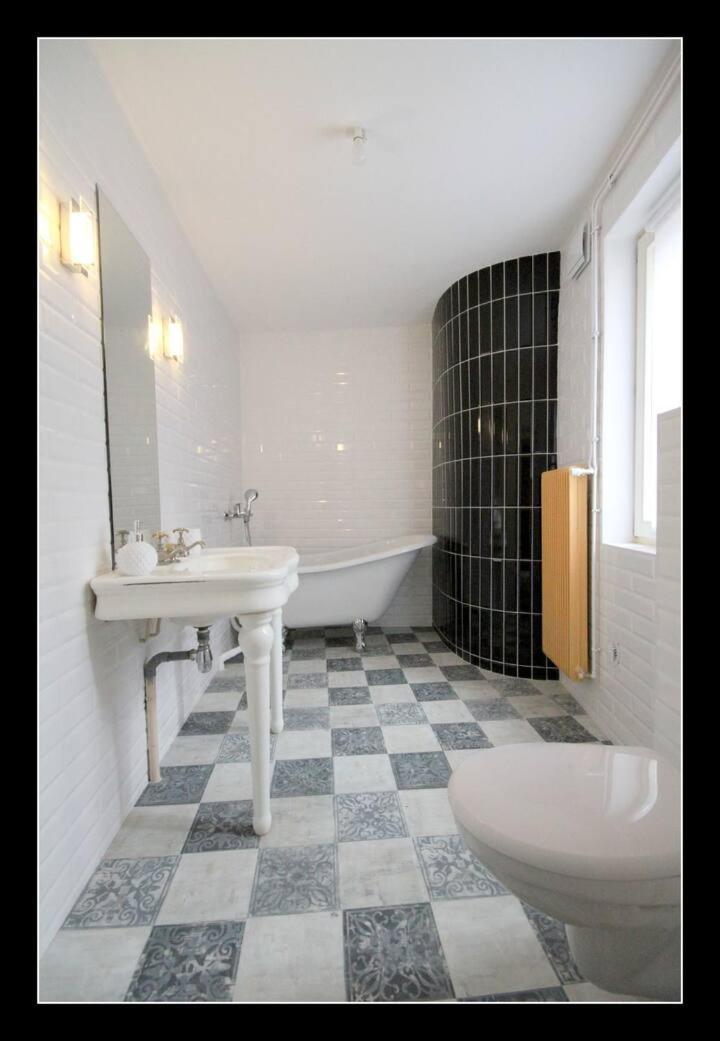 Appartements Baron Bouvier Везуль Экстерьер фото